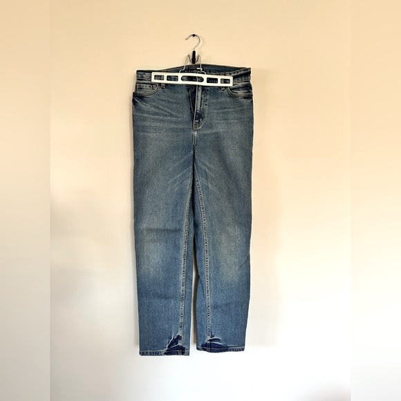 Fashion Nova - I got it from my mama jeans - medium wash - Picture 12 of 14